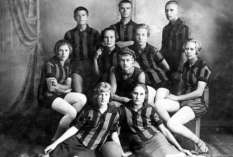 sovietgymnasts06 Спортсменки, комсомолки, красавицы 1930 х