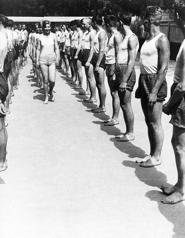sovietgymnasts15 Спортсменки, комсомолки, красавицы 1930 х