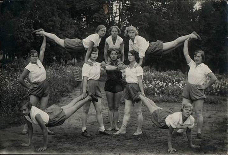 sovietgymnasts16 Спортсменки, комсомолки, красавицы 1930 х