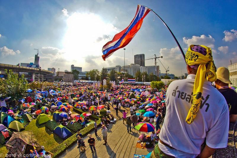 Bangkok01 Акция Закроем Бангкок или цветные манифесты