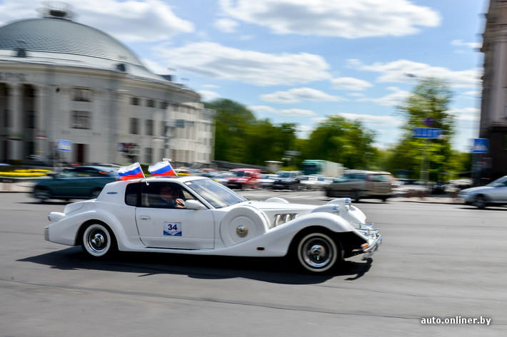 RetroAuto04 Ретропарад в седьмой раз собрал любителей автомобильной классики в Минске