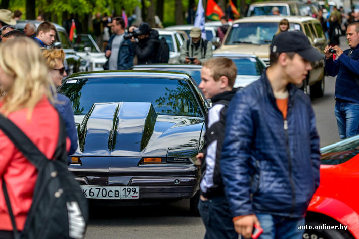 RetroAuto83 Ретропарад в седьмой раз собрал любителей автомобильной классики в Минске