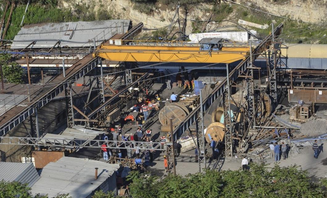 vzryv na shaxte 1 explosion at a mine in Turkey