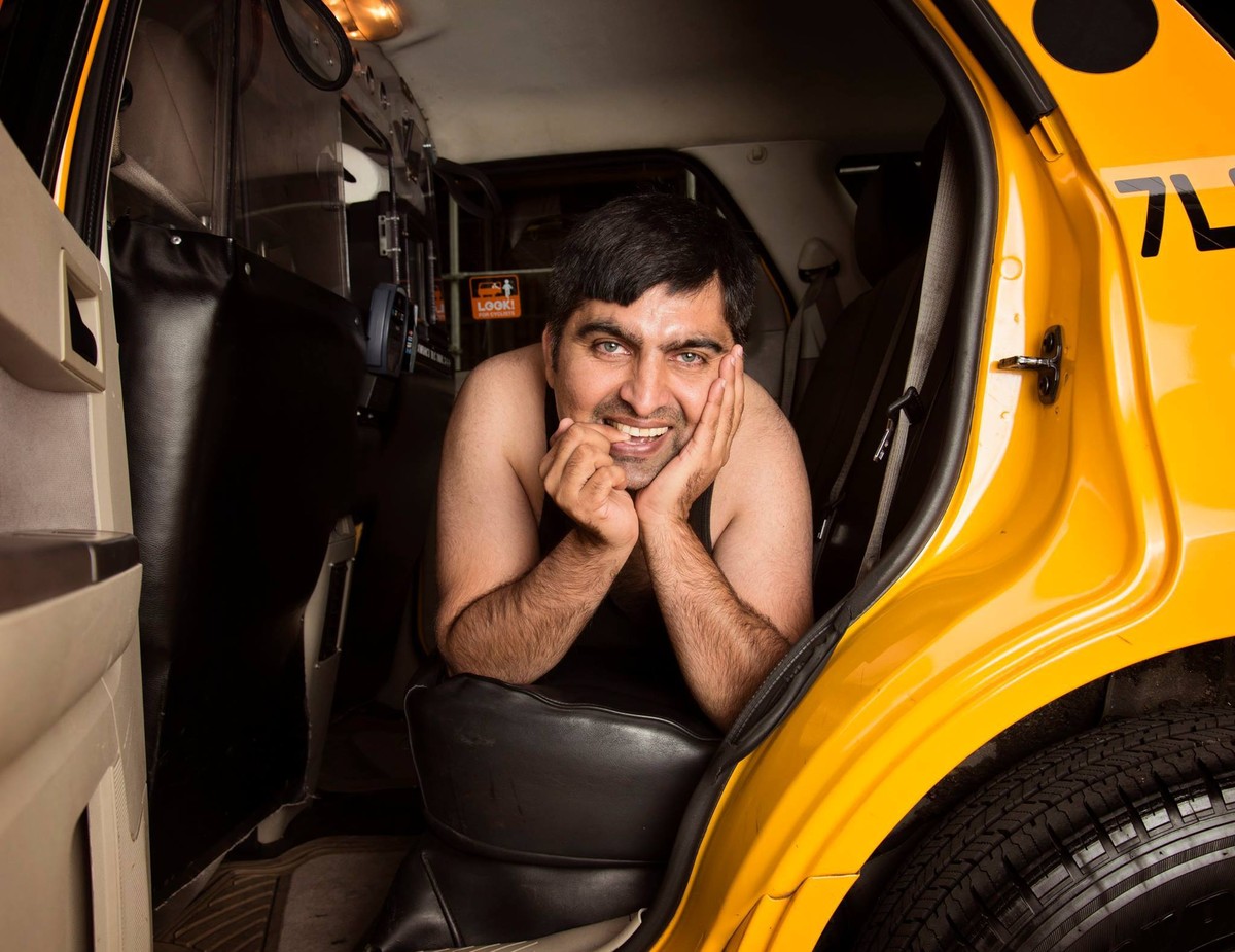 NYCCalendar10 Нью йоркские таксисты снова снялись для антигламурного календаря