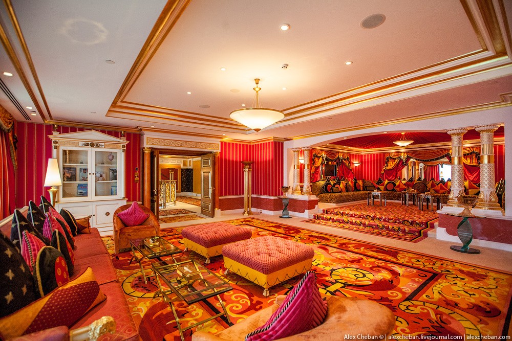 BurjAlArab19 ouro para xeques e oligarcas: o quarto mais caro no hotel Burj Al Arab sete estrelas