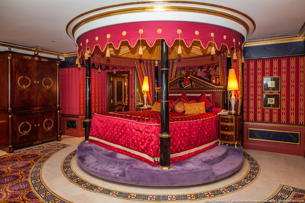 BurjAlArab35 ouro para xeques e oligarcas: o quarto mais caro no hotel Burj Al Arab sete estrelas