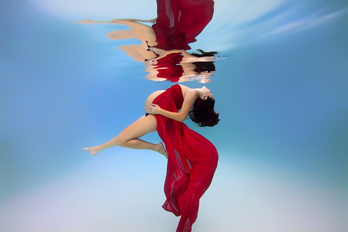 MermaidMoms17 Подводные мамочки — чарующие фото американского мастера