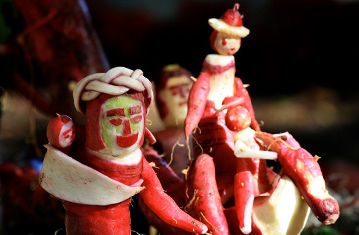 creepytraditions01 10 самых жутких рождественских традиций