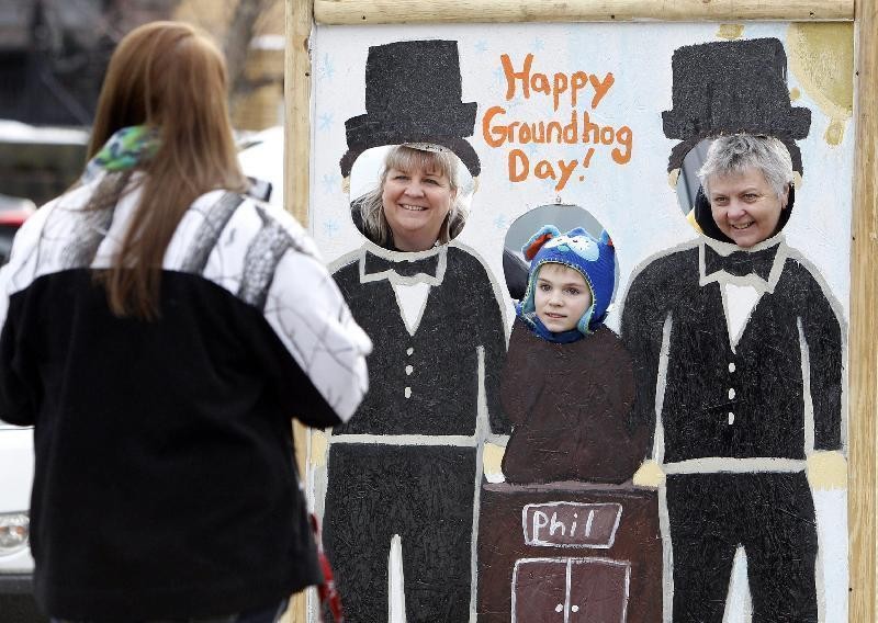 GroundhogDay08 129 лет назад в США впервые отпраздновали День сурка