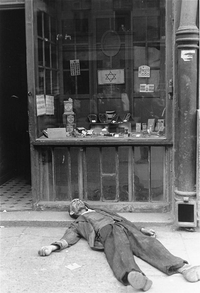 Запретные фотографии : Варшавское гетто летом 1941 года. ФОТО