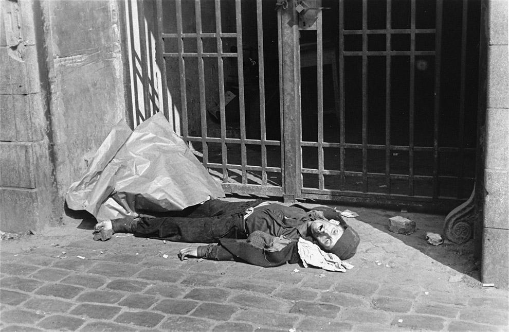 Запретные фотографии : Варшавское гетто летом 1941 года. ФОТО