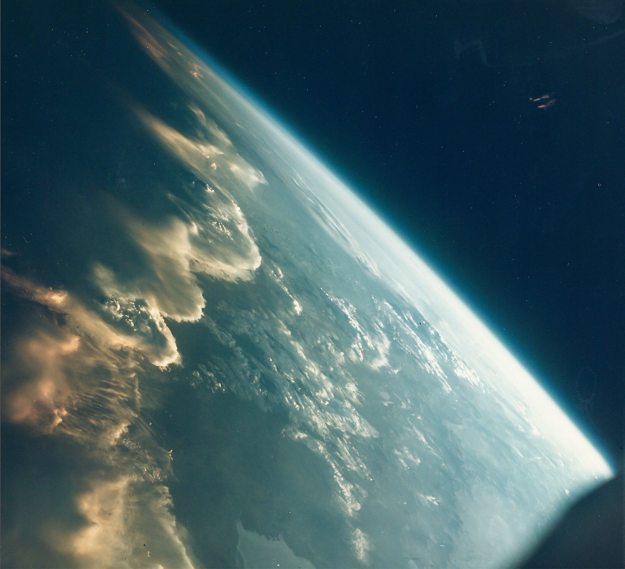 0515 Космический винтаж: старые снимки НАСА уйдут с молотка в Лондоне