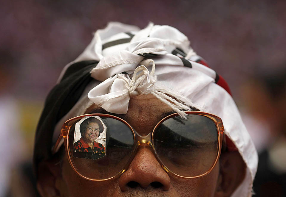 INDONESIA/ 1)