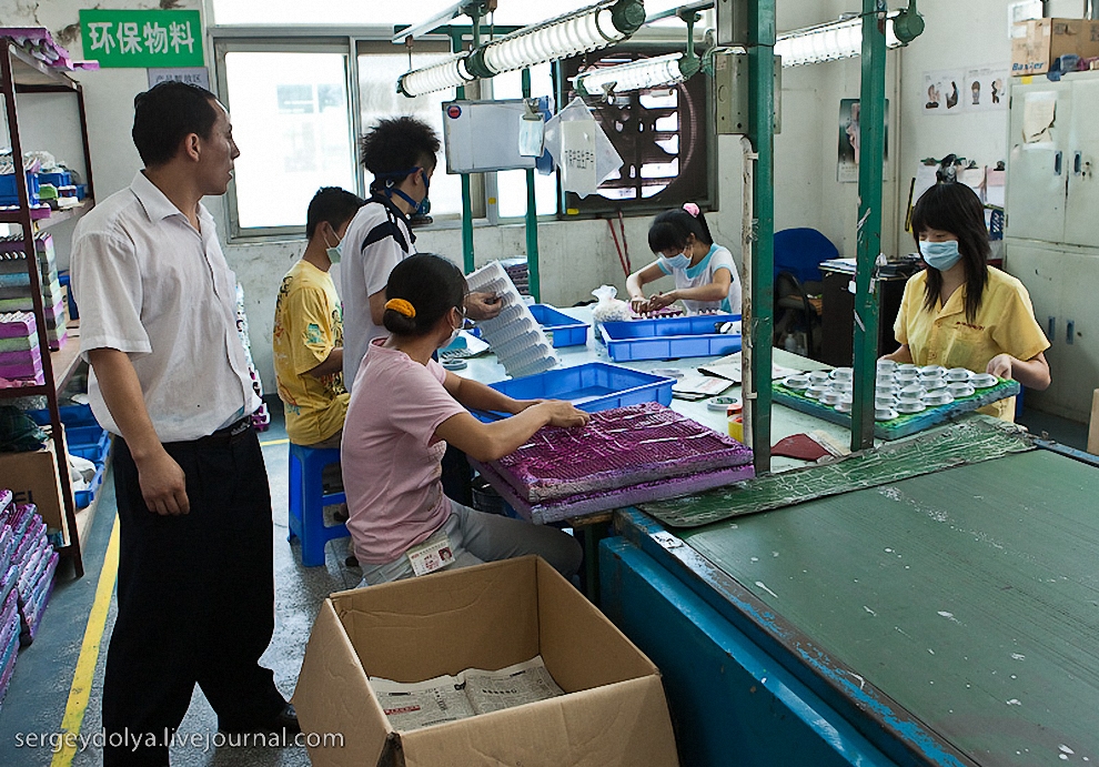 Фотография: Рабочие на китайских заводах (Часть 1) №19 - BigPicture.ru