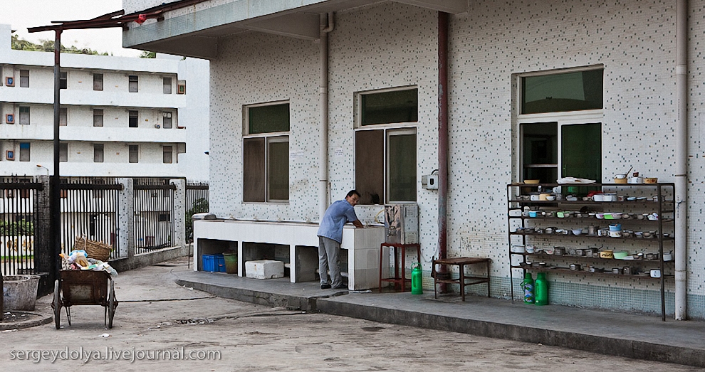 Фотография: Рабочие на китайских заводах (Часть 1) №24 - BigPicture.ru