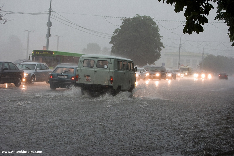 Фотография: Новый потоп в Минске 24 июля 2009 года №32 - BigPicture.ru
