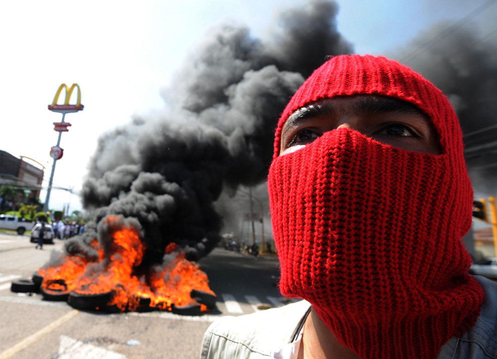Фотография: Государственный переворот в Гондурасе №10 - BigPicture.ru