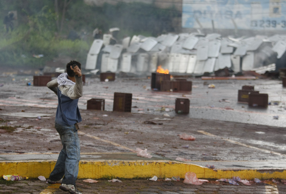Фотография: Государственный переворот в Гондурасе №17 - BigPicture.ru