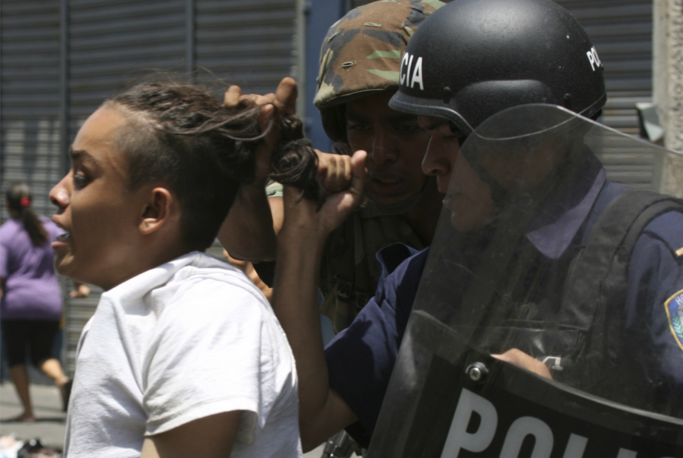 Фотография: Государственный переворот в Гондурасе №33 - BigPicture.ru