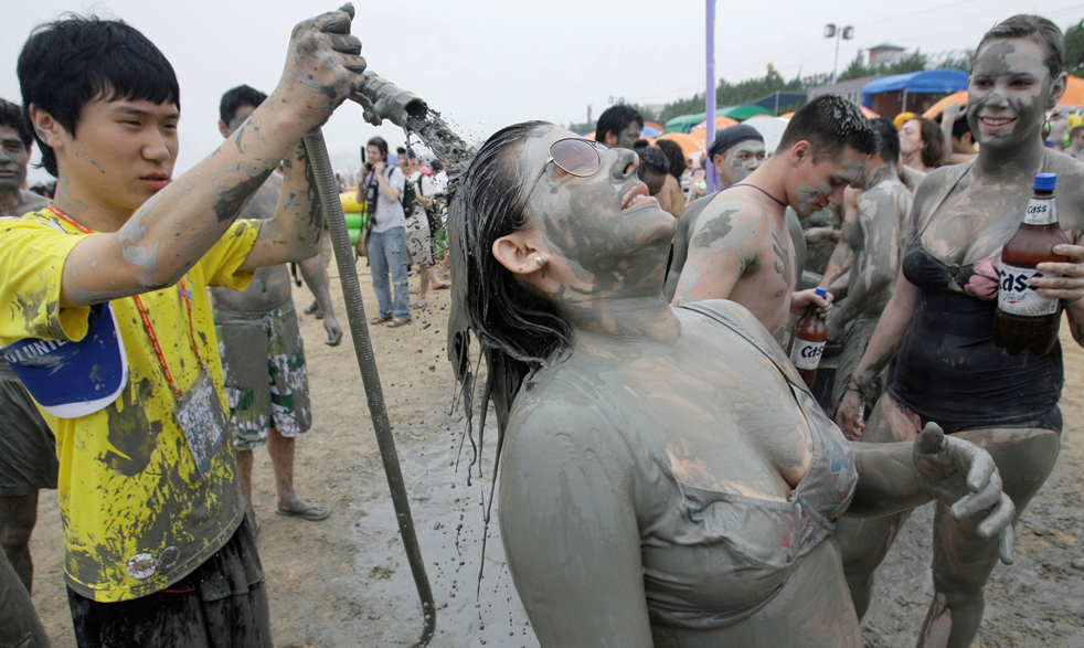 Фотография: Фестиваль грязи в Южной Корее №16 - BigPicture.ru