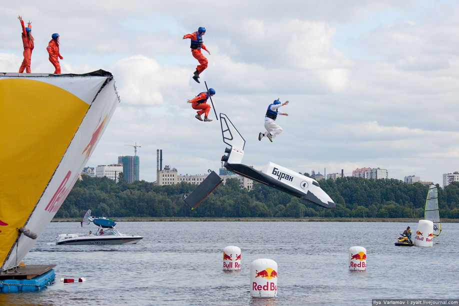 Фотография: Red Bull Flugtag в Москве №19 - BigPicture.ru
