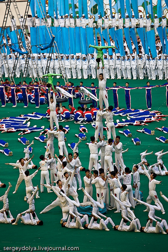 Фотография: Грандиозное шоу гимнастов в Северной Корее №23 - BigPicture.ru