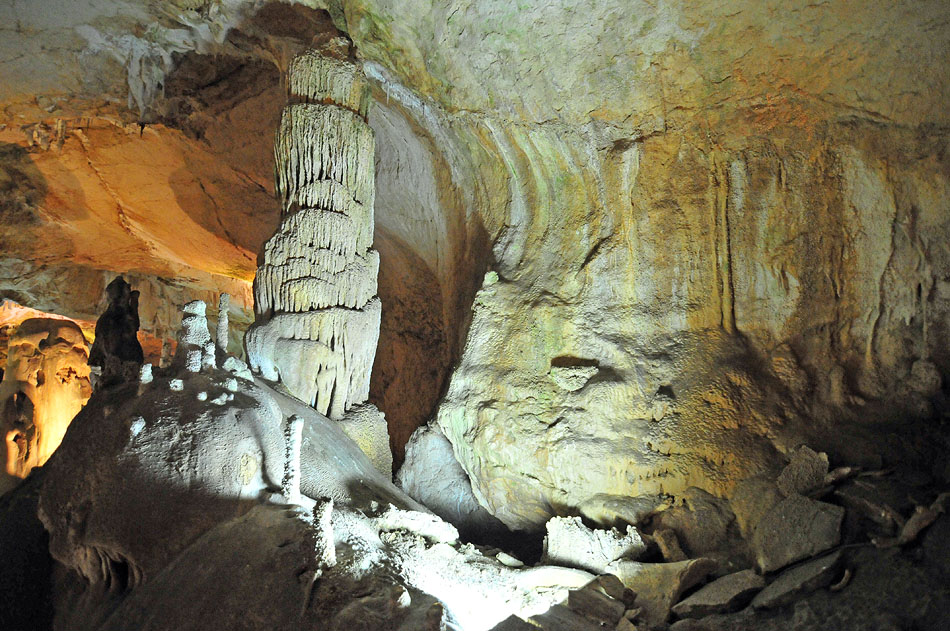 Фотография: Мраморная пещера в Крыму №15 - BigPicture.ru