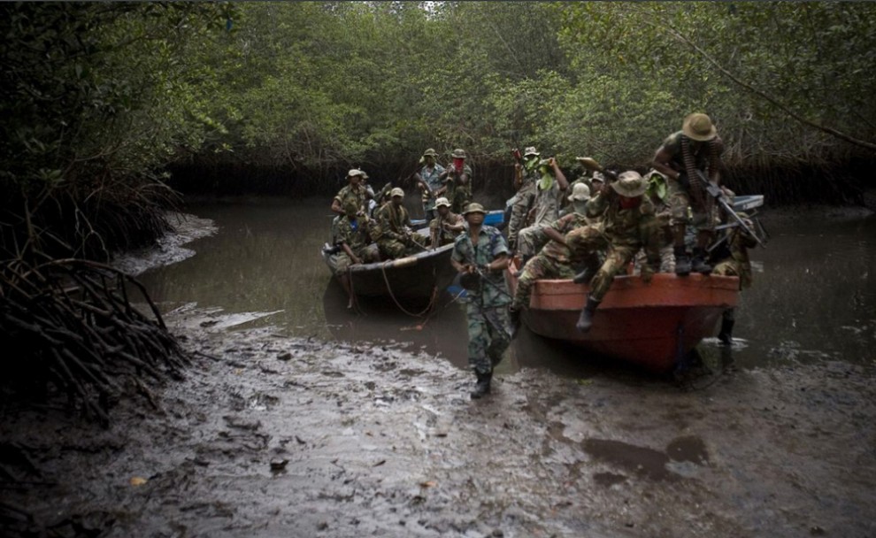 Фотография: Нигерийские нефтяные пираты №7 - BigPicture.ru