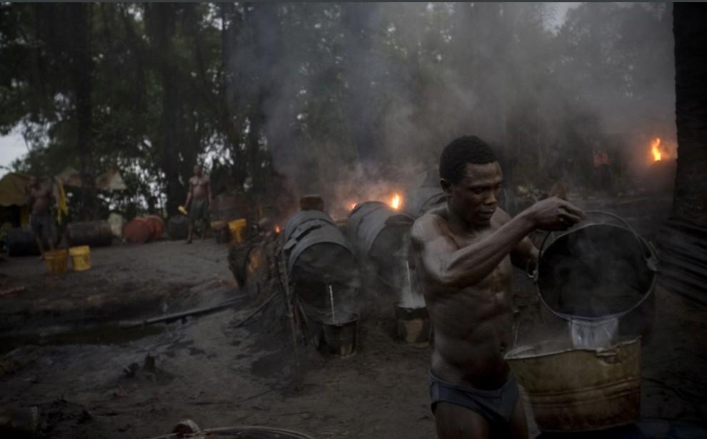 Фотография: Нигерийские нефтяные пираты №28 - BigPicture.ru