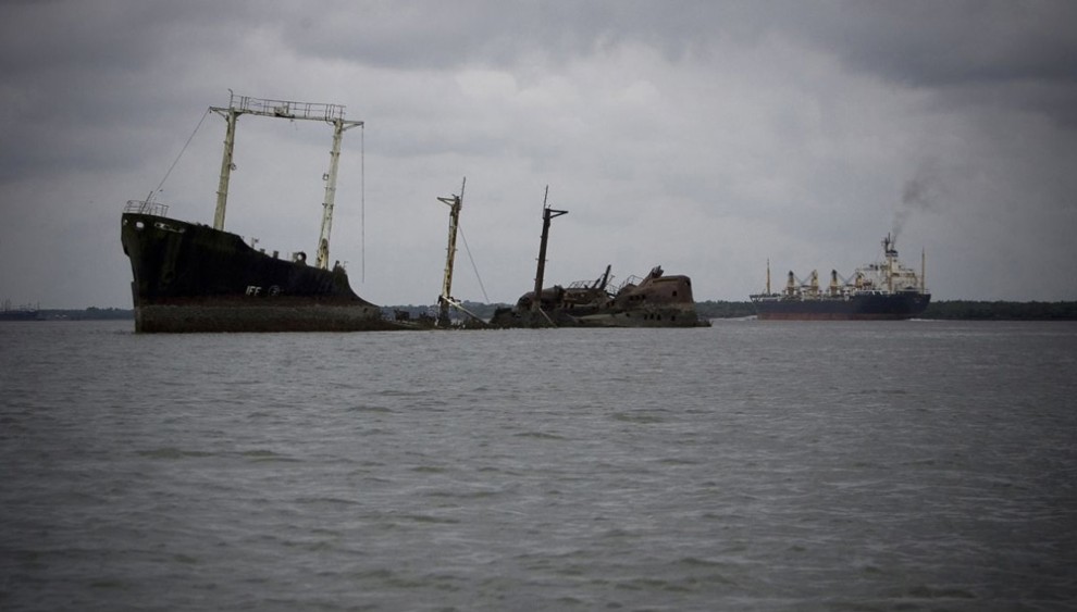 Фотография: Нигерийские нефтяные пираты №34 - BigPicture.ru