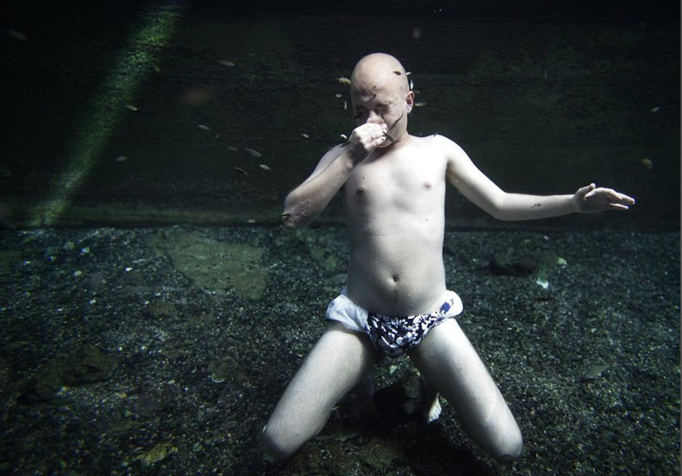 Фотография: Рыбка-доктор лечит людей №11 - BigPicture.ru