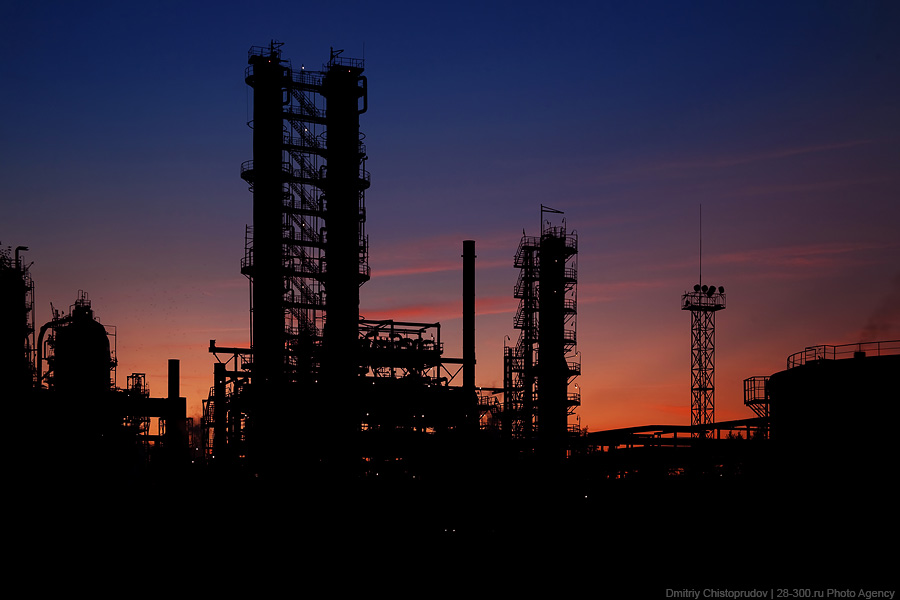 Фотография: Московский нефтеперерабатывающий завод №14 - BigPicture.ru