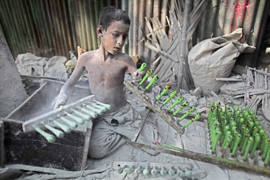 Фотография: Детский труд в Бангладеш №7 - BigPicture.ru
