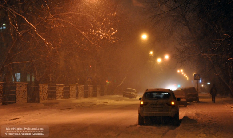 Фотография: Необычный снегопад в Москве №10 - BigPicture.ru