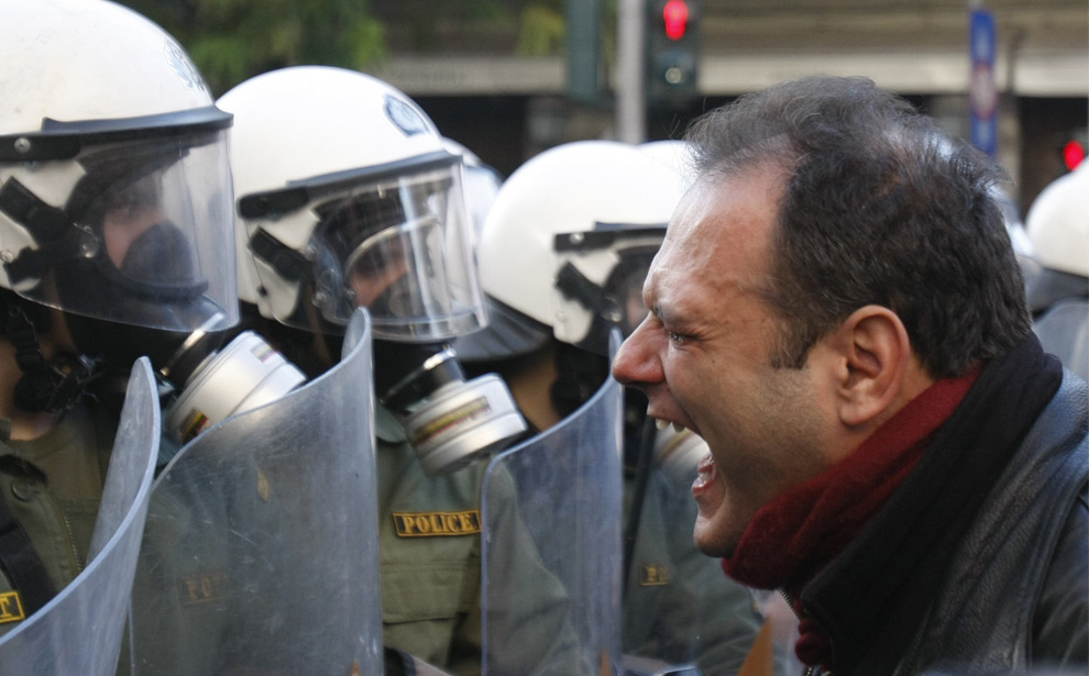 Фотография: Беспорядки в Греции - год назад №11 - BigPicture.ru