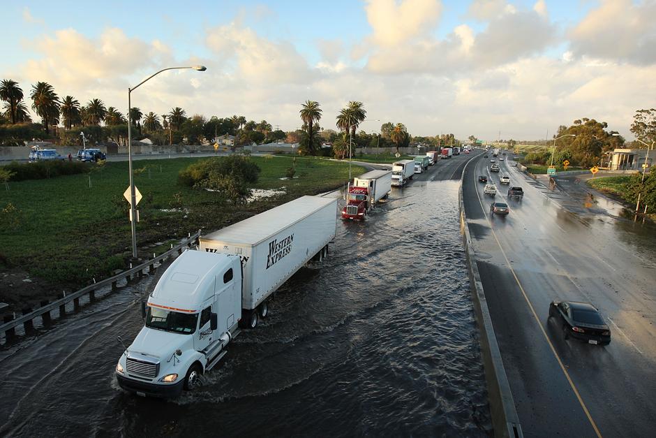 Фотография: Наводнение в Южной Калифорнии №13 - BigPicture.ru