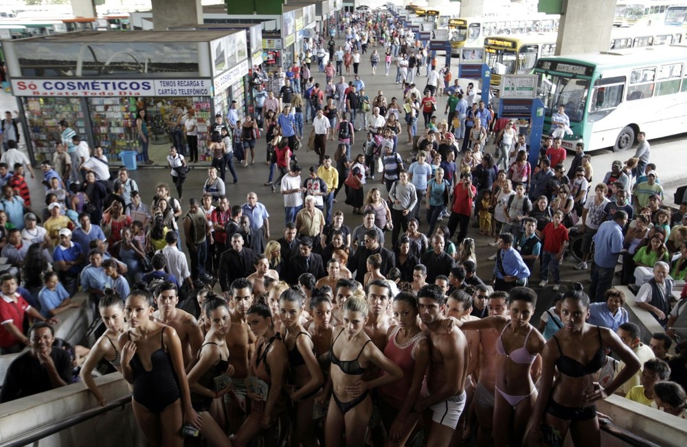Фотография: Национальный День нижнего белья в Бразилии №13 - BigPicture.ru