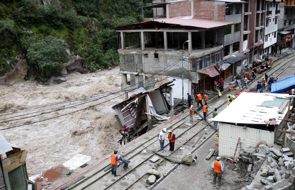 Фотография: Сильнейшее наводнение в Перу №11 - BigPicture.ru