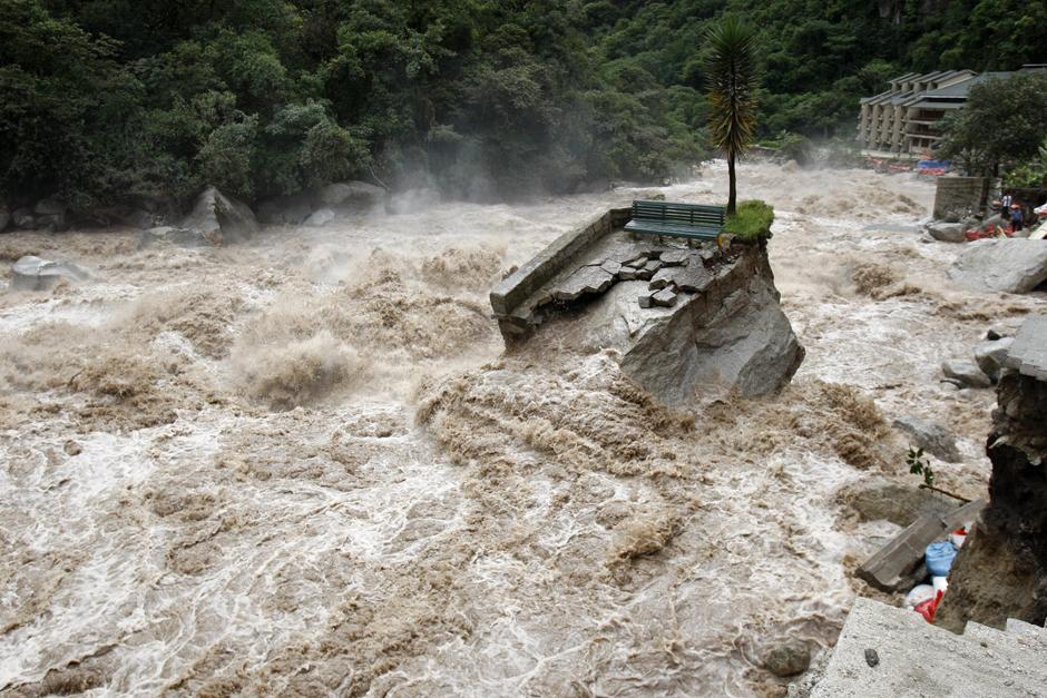 Фотография: Сильнейшее наводнение в Перу №8 - BigPicture.ru
