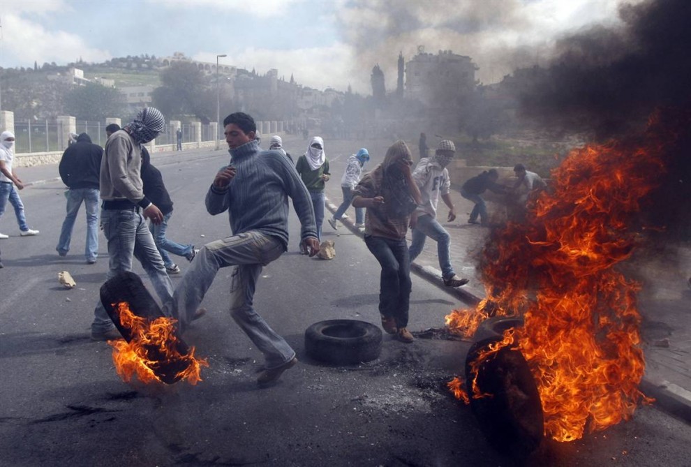 Фотография: Беспорядки в Восточном Иерусалиме №5 - BigPicture.ru