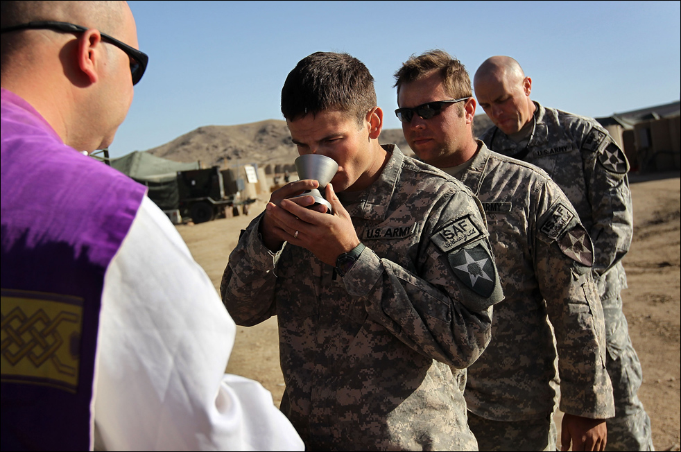 Фотография: Армейские священники в Афганистане №2 - BigPicture.ru