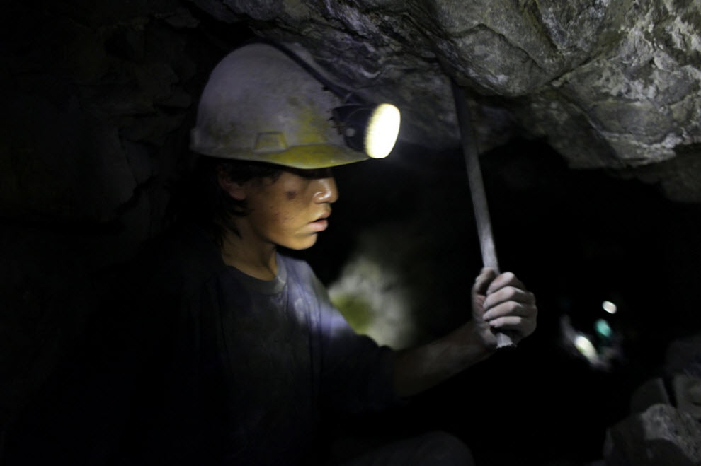 Фотография: Жизнь шахтеров в Боливии №13 - BigPicture.ru