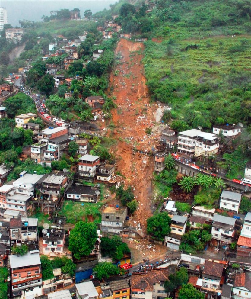 Фотография: Наводнение в Бразилии (Часть 2) №4 - BigPicture.ru