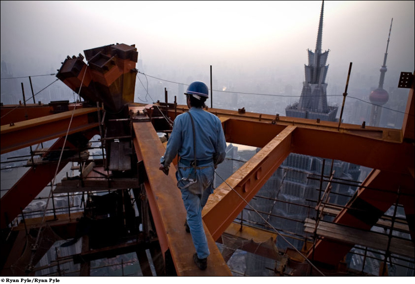 Фотография: Строительство Шанхайского всемирного финансового центра №7 - BigPicture.ru