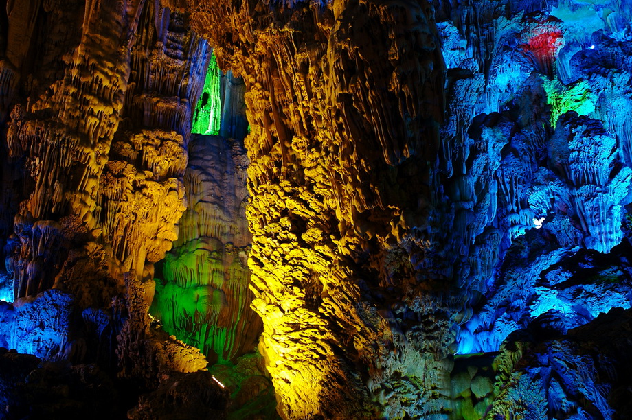 Фотография: Пещера Тростниковой флейты №16 - BigPicture.ru