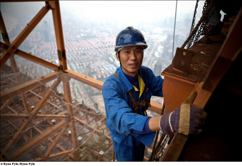 Фотография: Строительство Шанхайского всемирного финансового центра №14 - BigPicture.ru