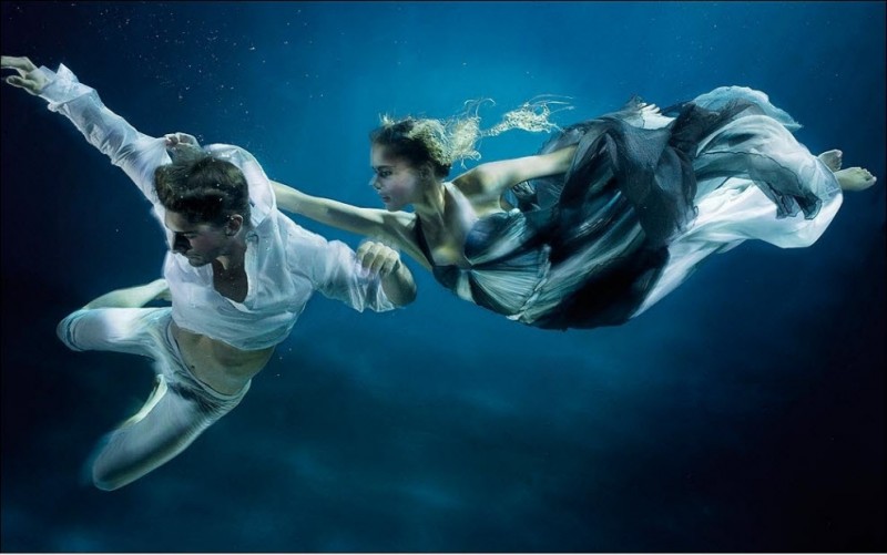 Фотография: Зена Холловэй: Подводные фотографии №1 - BigPicture.ru