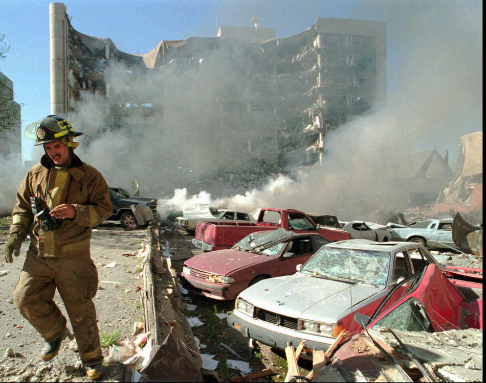 Фотография: 15-ая годовщина теракта в Оклахома-Сити №16 - BigPicture.ru
