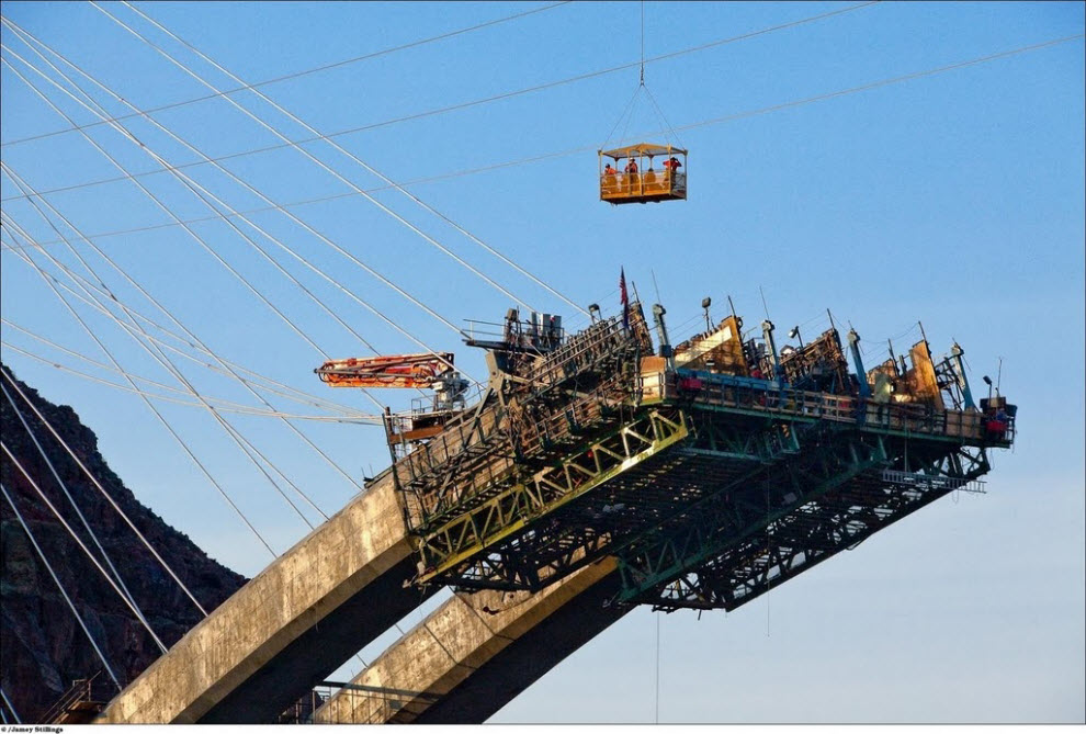 Фотография: Автомобильный мост на плотине Гувера №6 - BigPicture.ru