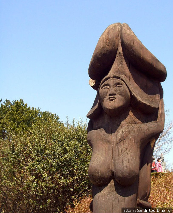 Парк эротической скульптуры Jeju Loveland